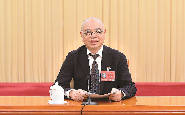 全国人大代表、福建省政府参事、福州理工学院校长陈国鹰：推动应用型高校特色发展